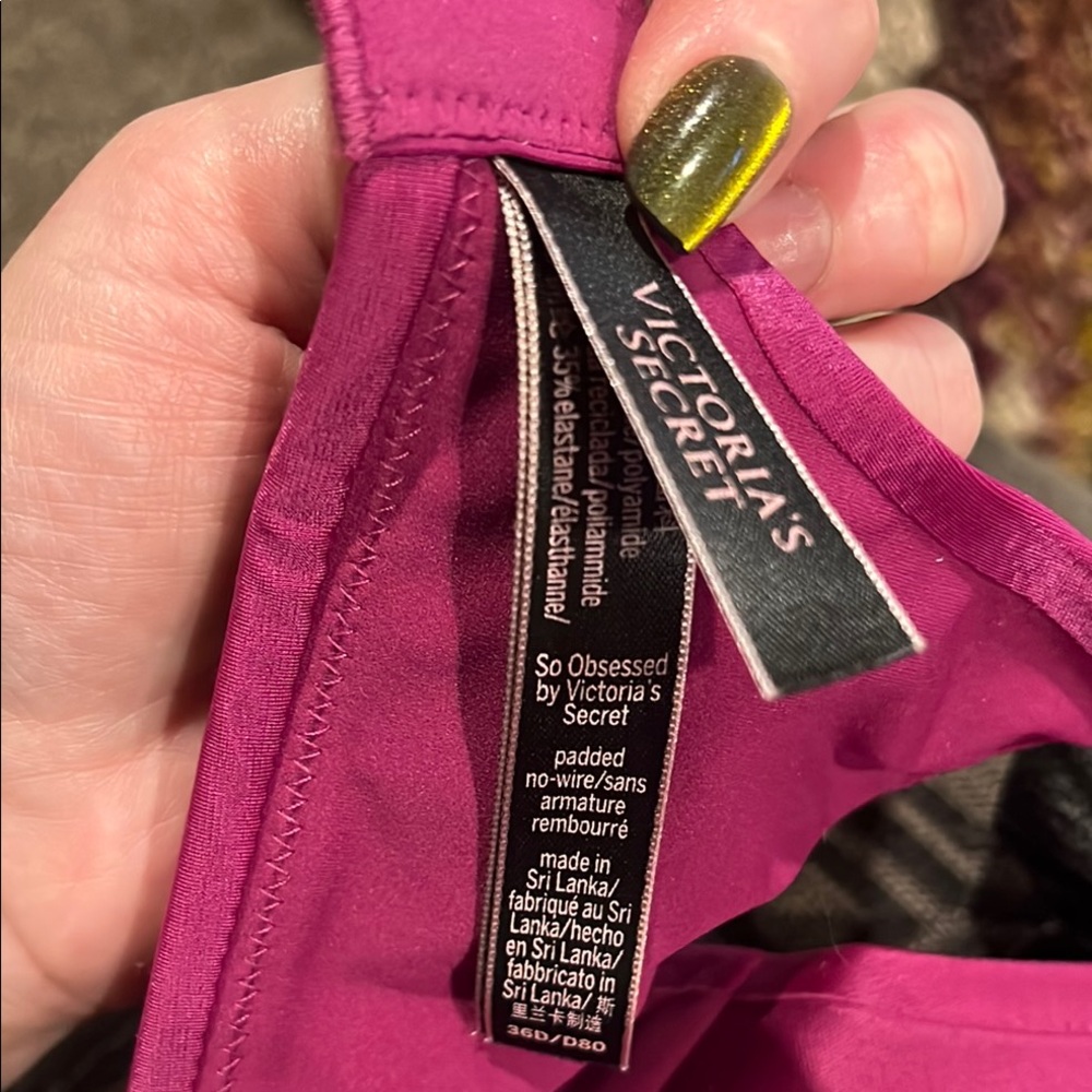 PINK and Victoria's Secret bras - Picture 8 of 9